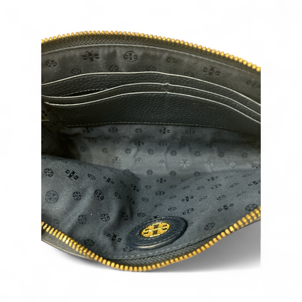 Tory Burch Navy Brody Pebbled
Wallet Crossbody - Picture 3 of 6